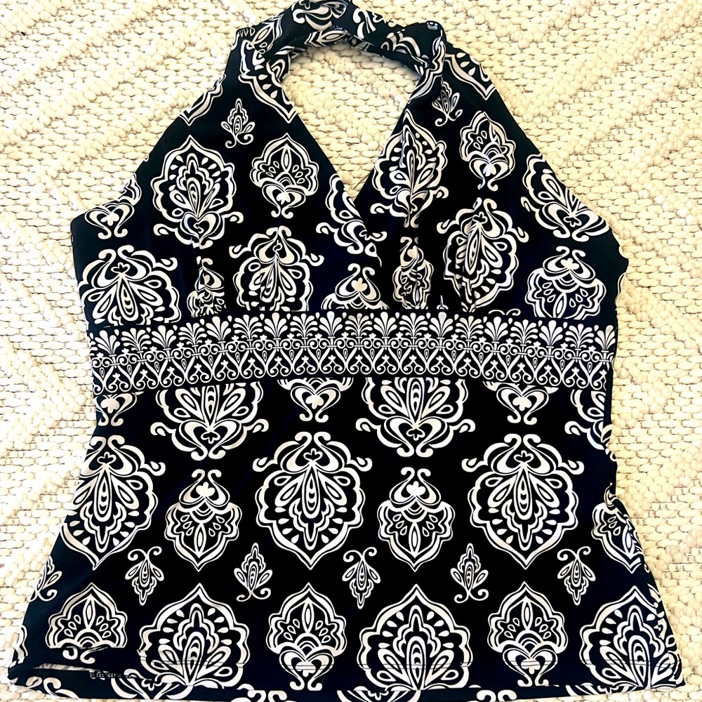 WHITE HOUSE BLACK MARKET XL Signature Knits Top NWOT